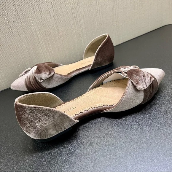 Restricted Velvet Bow Flats with Pointed Toe - Picture 3 of 9
